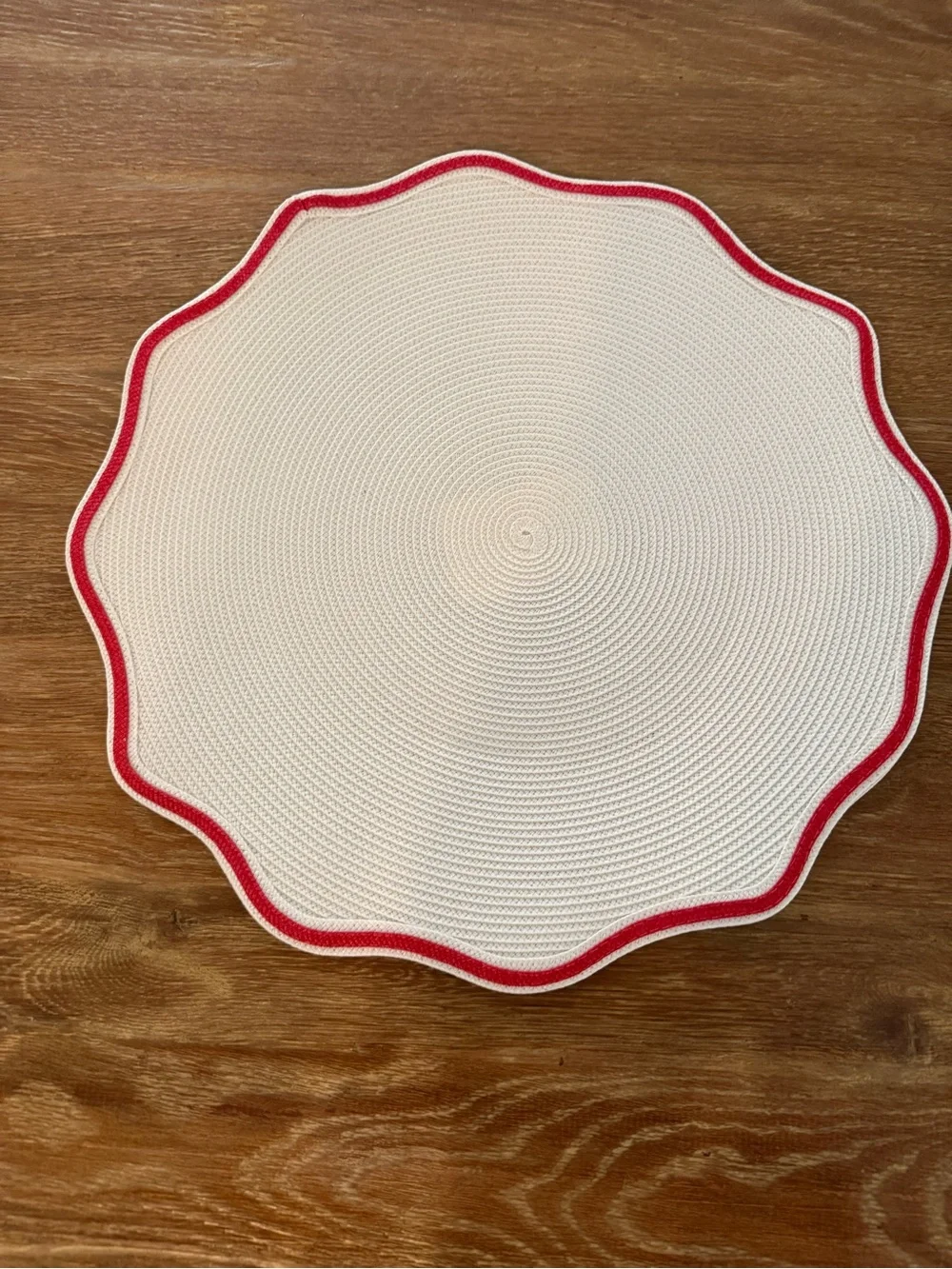 White Scalloped Round Placemats with Red Trim - Set of 6